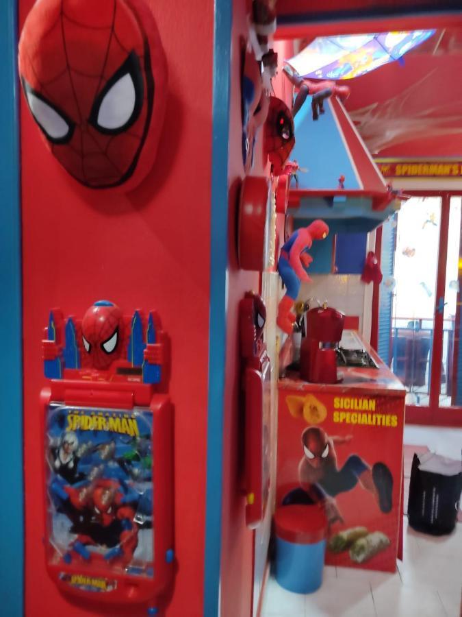 Spiderman House Catânia Exterior foto